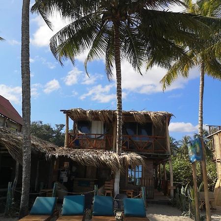 Guachaca Palmario Hostal מראה חיצוני תמונה